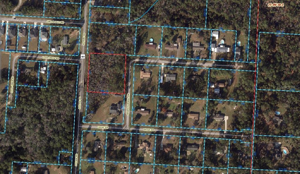 3200 Stefani Road Cantonment, FL 32533 - Photo 5 of 10 a view of water fountain