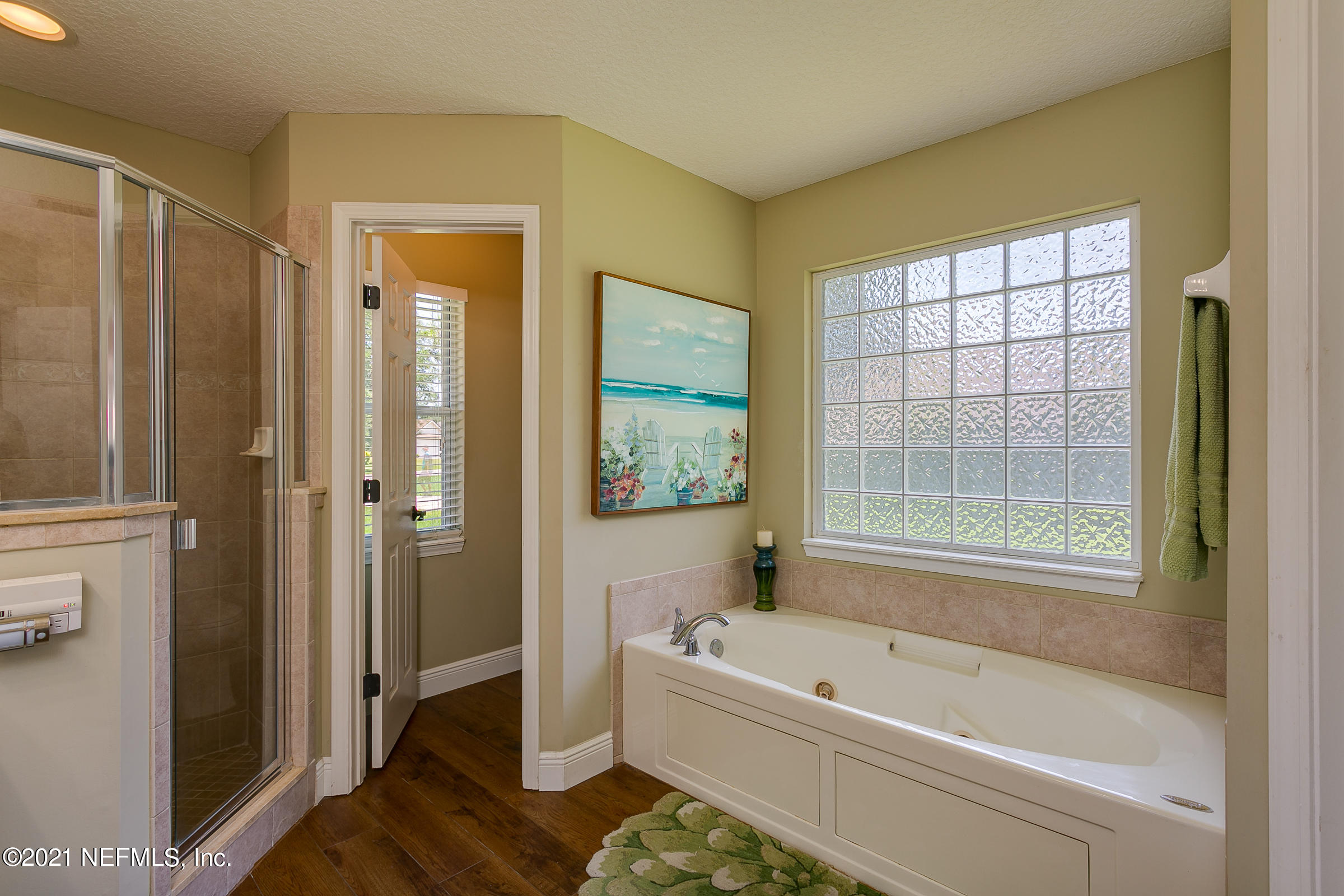3124 Longleaf Ranch Circle Middleburg, FL 32068 - Photo 20 of 35 20-Owners-Bathroom-View-1