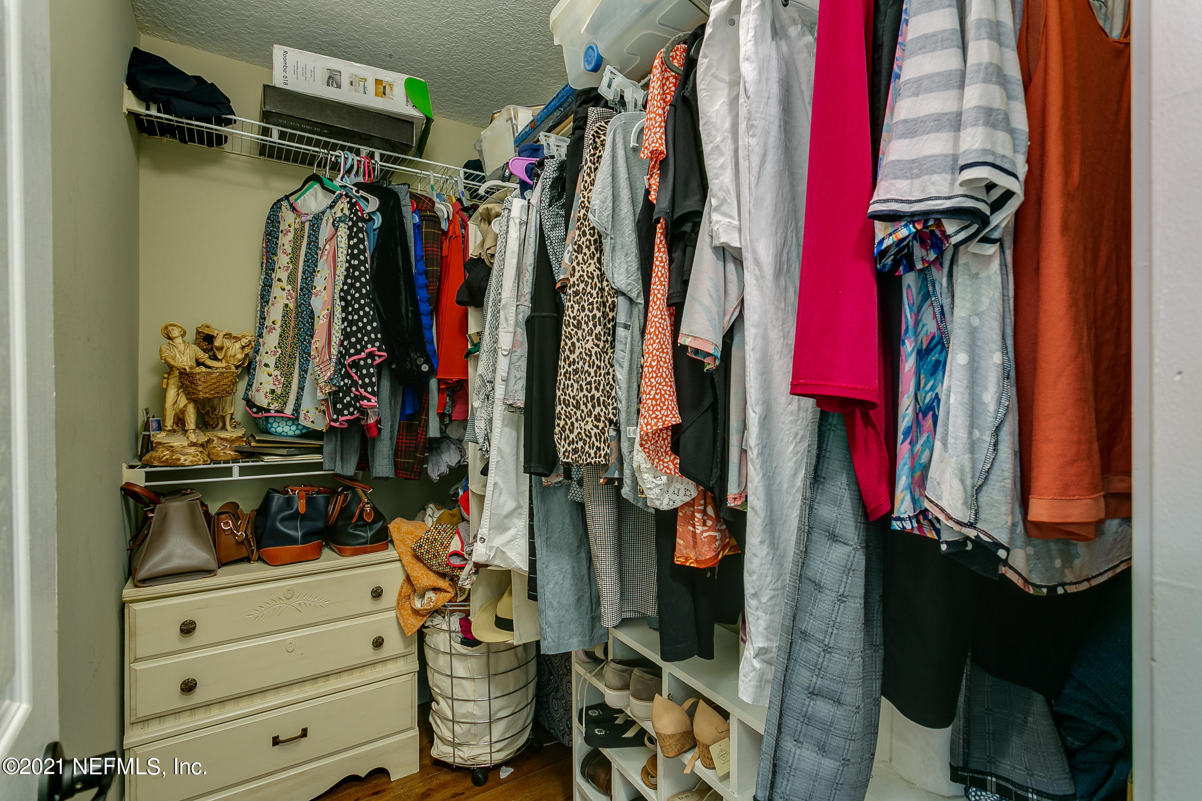 3124 Longleaf Ranch Circle Middleburg, FL 32068 - Photo 21 of 35 21-Owners-Walk-in-Closet