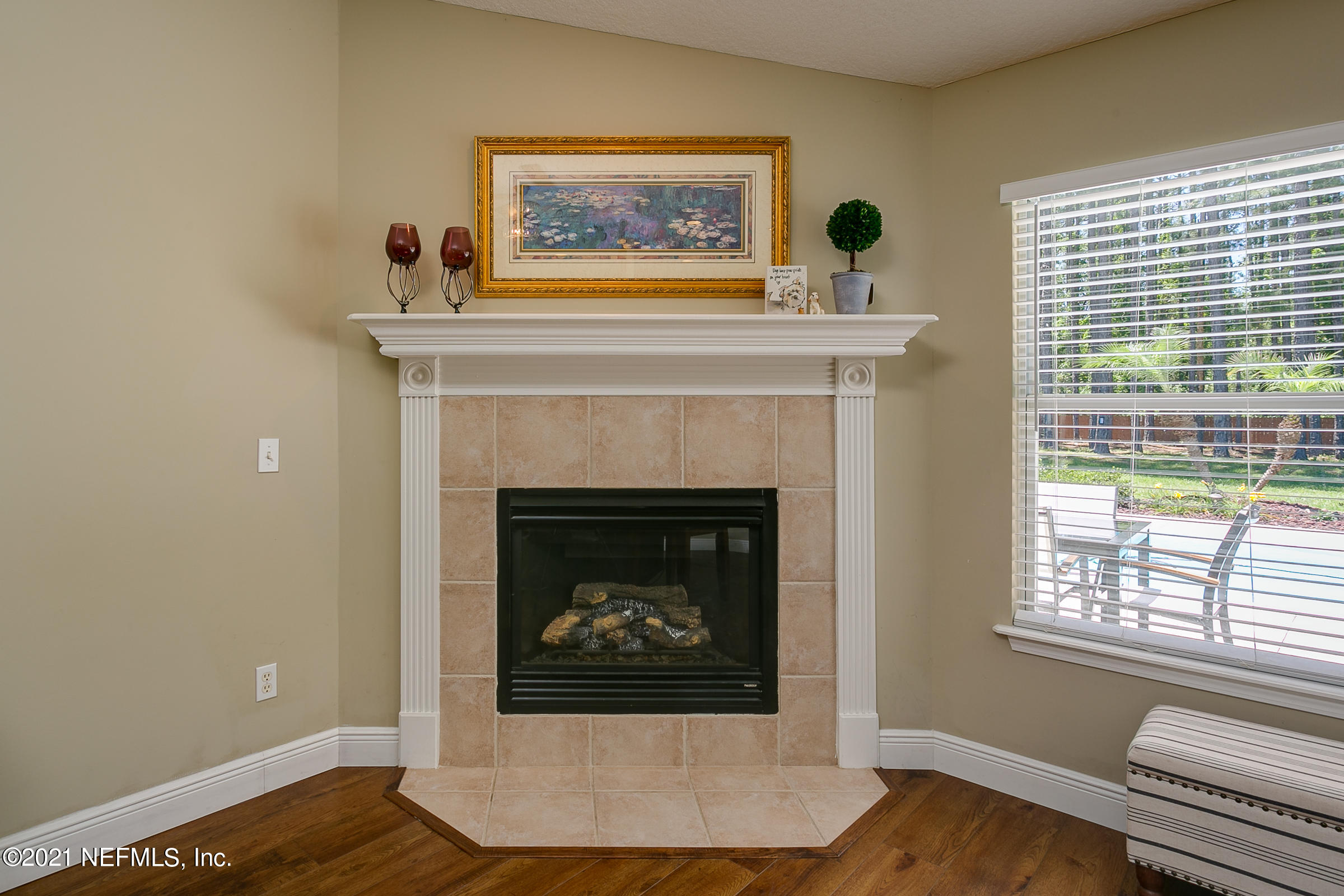 3124 Longleaf Ranch Circle Middleburg, FL 32068 - Photo 8 of 35 8-Living-Room-Fireplace