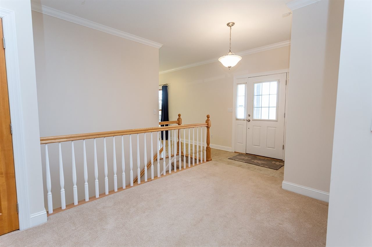 2683 Highway 30 Decatur, TN 37322 - Photo 22 of 47 a view of a hallway with windows