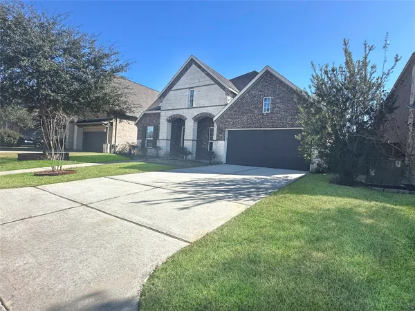 $2,450 | 22214 Meandering Springs Drive, Spring, TX 77389