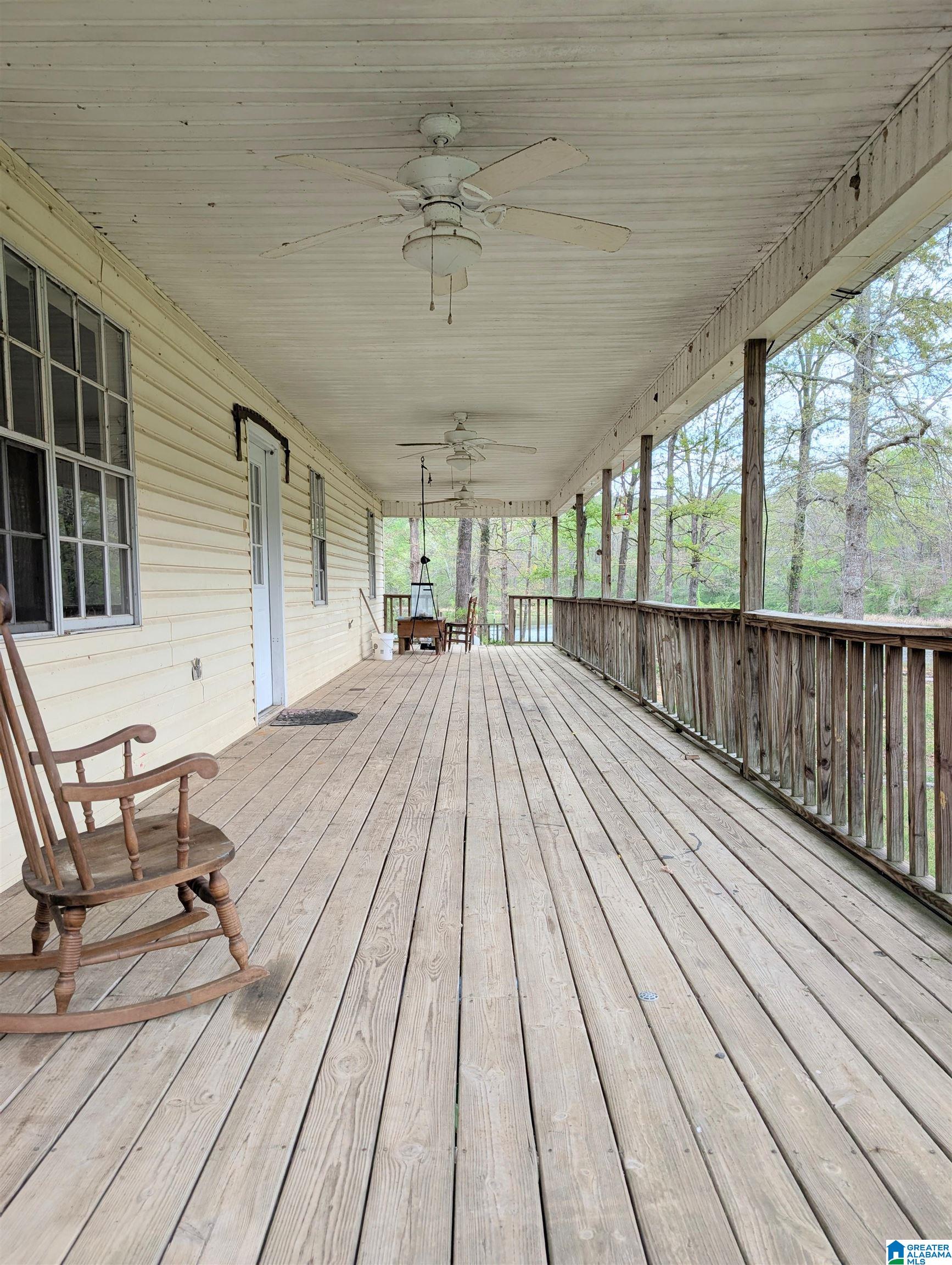 298 Barnes Road Bessemer, AL 35023 - Photo 17 of 42