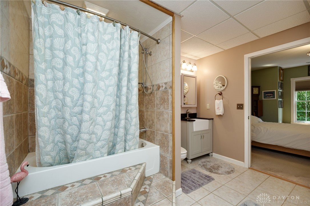 527 Warwick Road Hamilton, OH 45013 - Photo 64 of 97