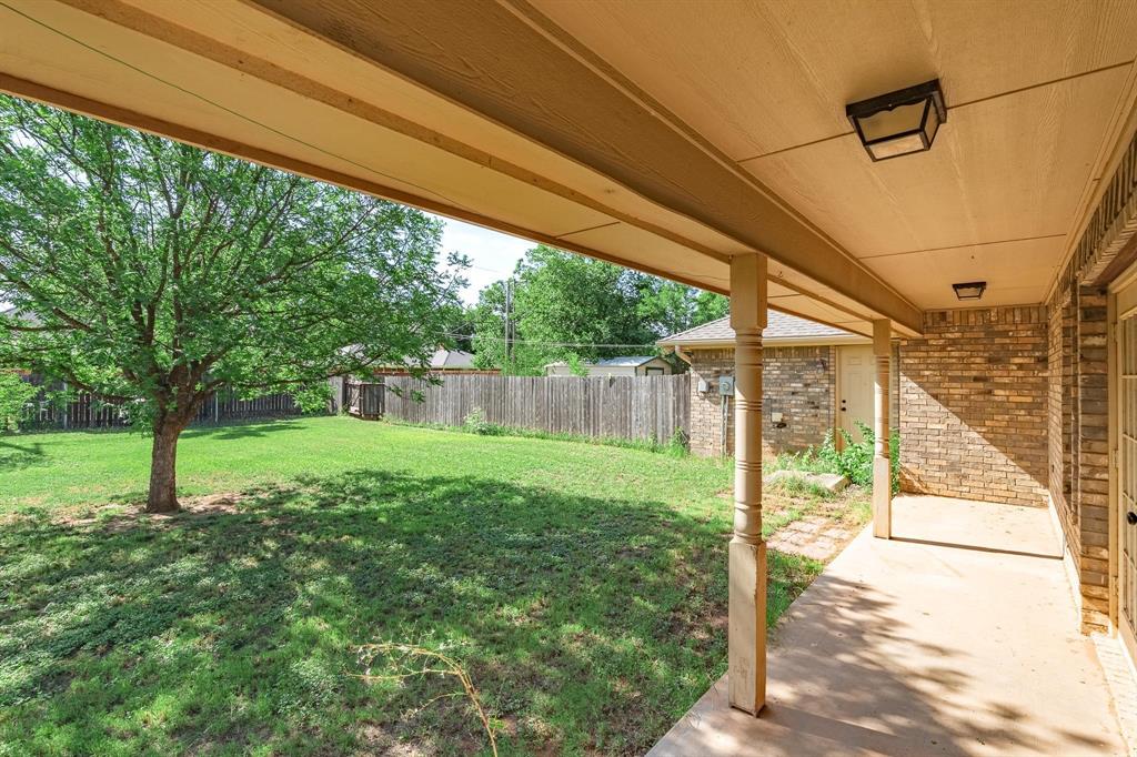 207 Locust Street Merkel, TX 79536 - Photo 35 of 40