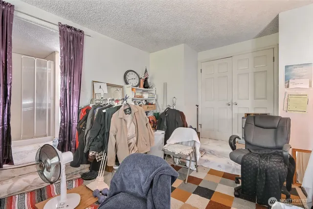 $1,300,000 | 9402 48th Avenue East, Tacoma, WA 98446