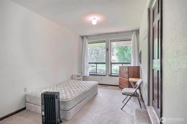 $1,300,000 | 9402 48th Avenue East, Tacoma, WA 98446