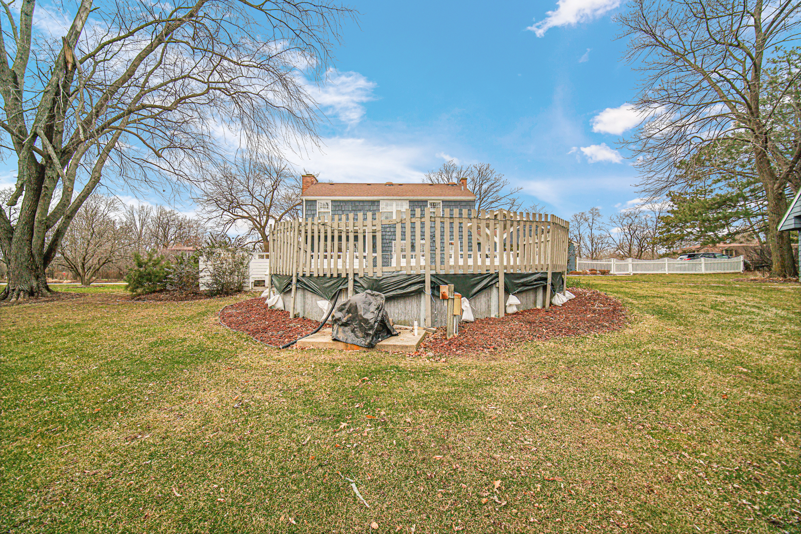 1910 Coventry Road New Lenox, IL 60451 - Photo 28 of 40 a view of a house with a yard porch and sitting area