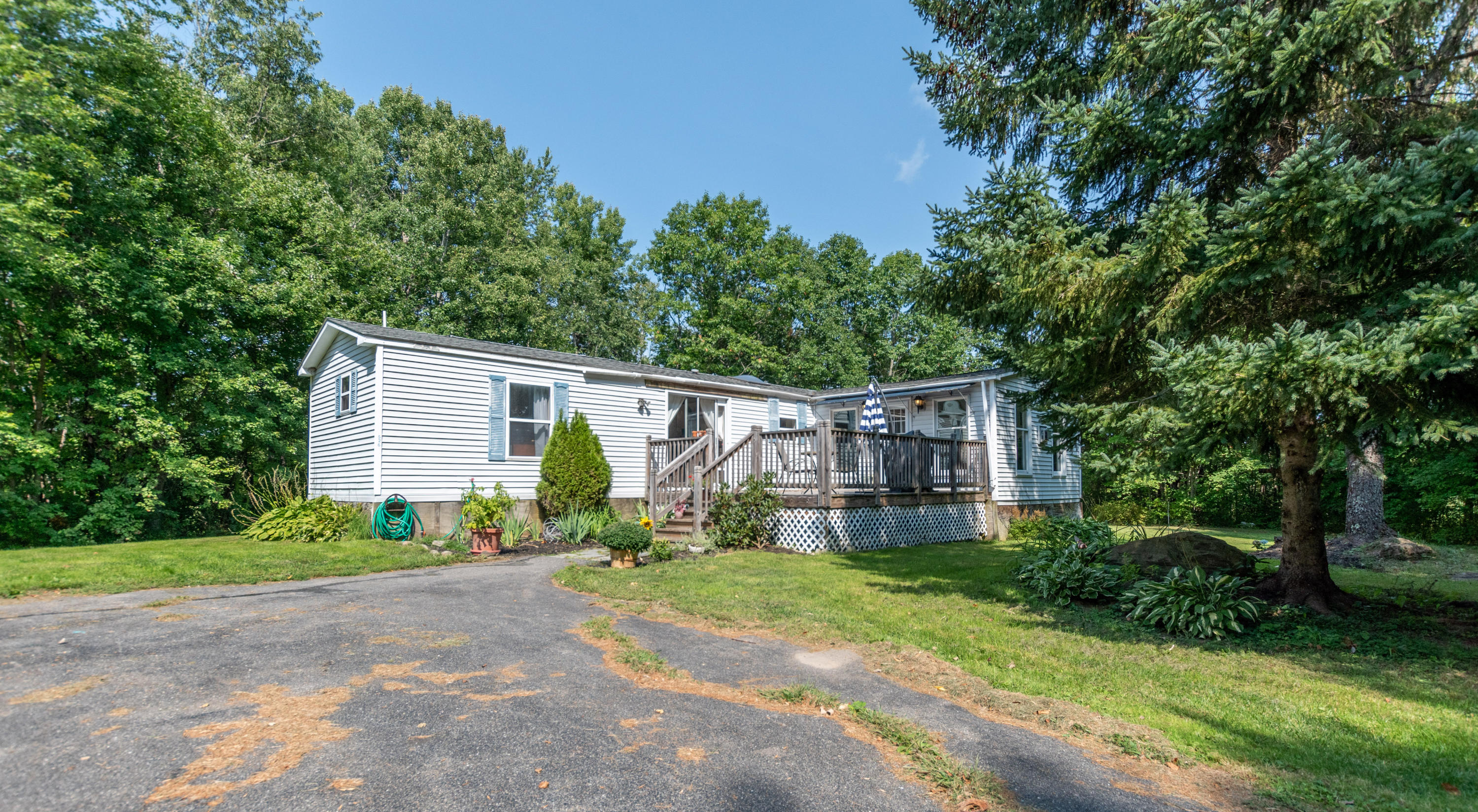 526 Hampden Road Carmel, ME 04419 - Photo 1 of 26 Front