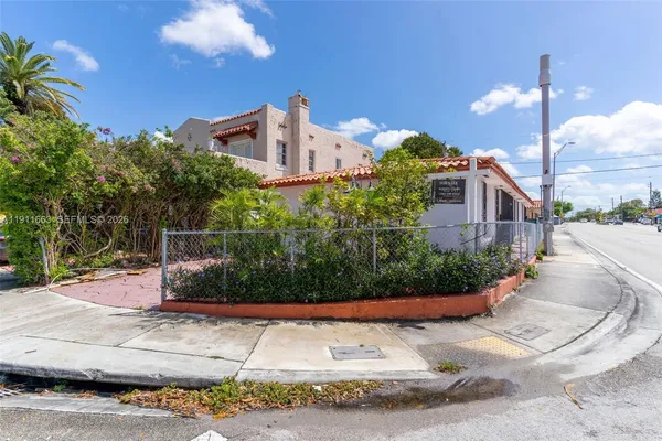 $707,700 | 1101 Southwest 17th Avenue, Miami, FL 33135