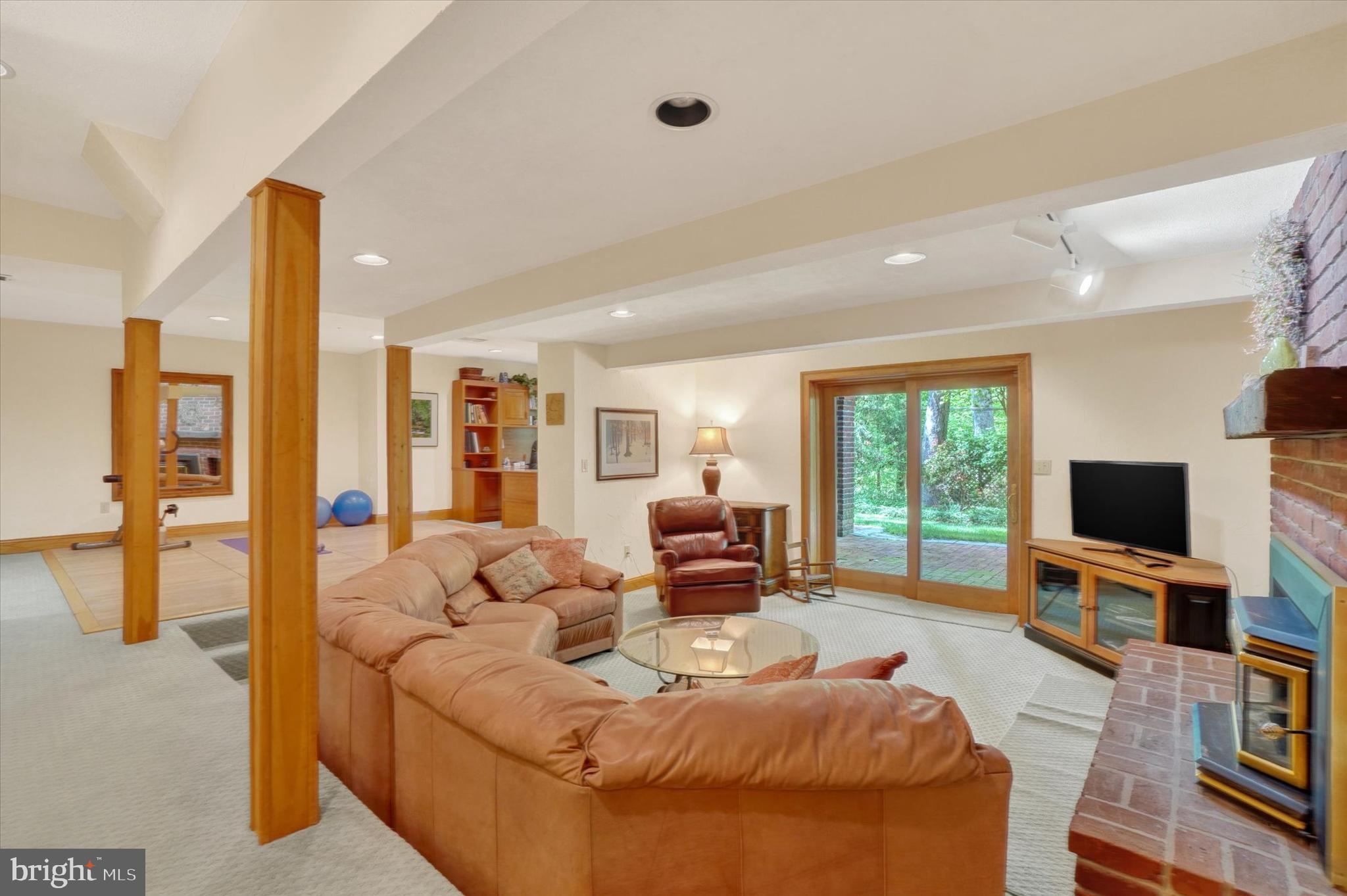 180 Hickory Road Carlisle, PA 17015 - Photo 33 of 69 Gallery Image 33