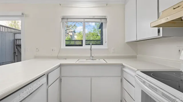 $589,000 | 1411 Casa Buena Drive, Unit 45, Corte Madera, CA 94925