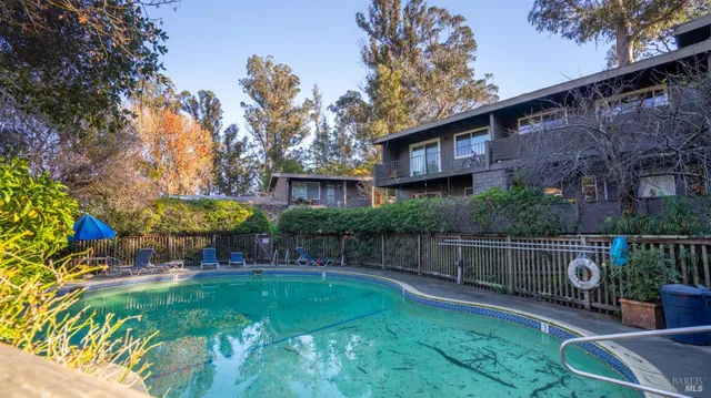$525,000 | 1411 Casa Buena Drive, Unit 45, Corte Madera, CA 94925
