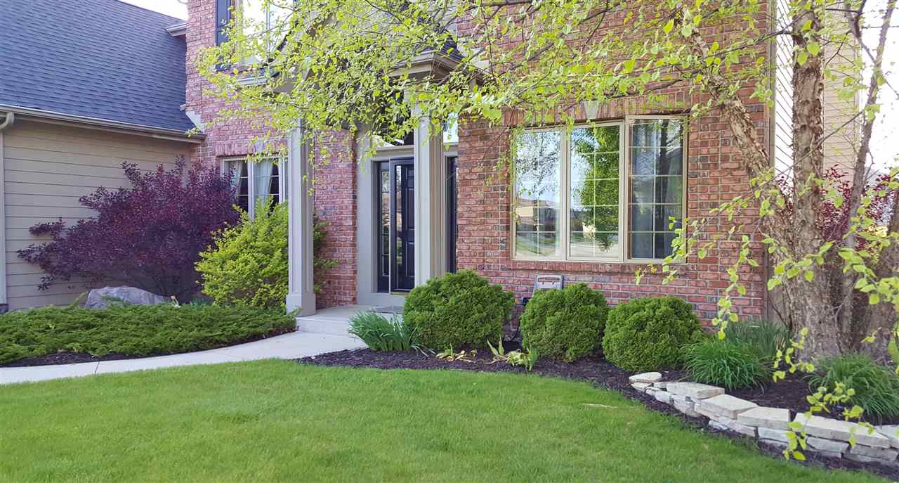 1912 Azurite Place Fort Wayne, IN 46804 - Photo 2 of 36 Gallery Image 2