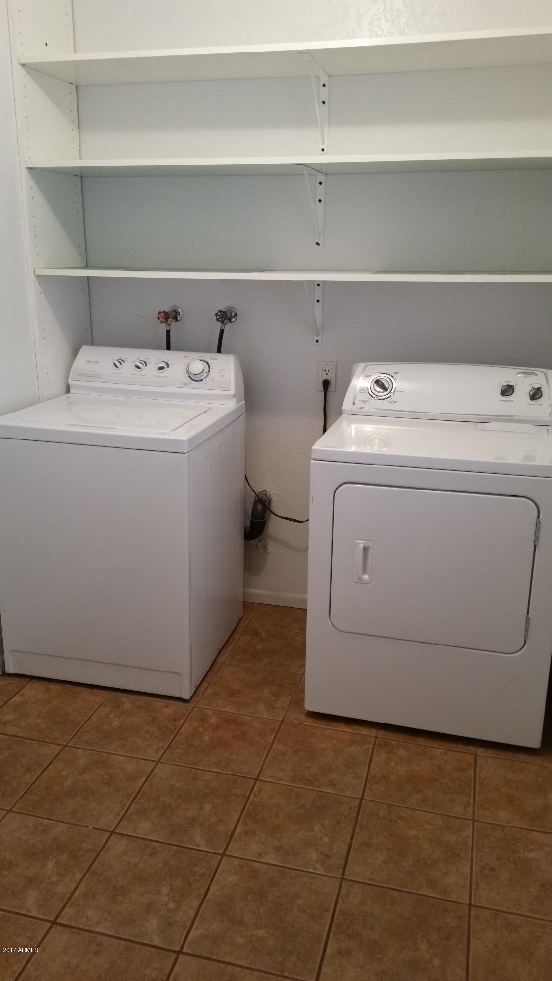 3728 East Wethersfield Road Phoenix, AZ 85032 - Photo 10 of 11 Laundry Room