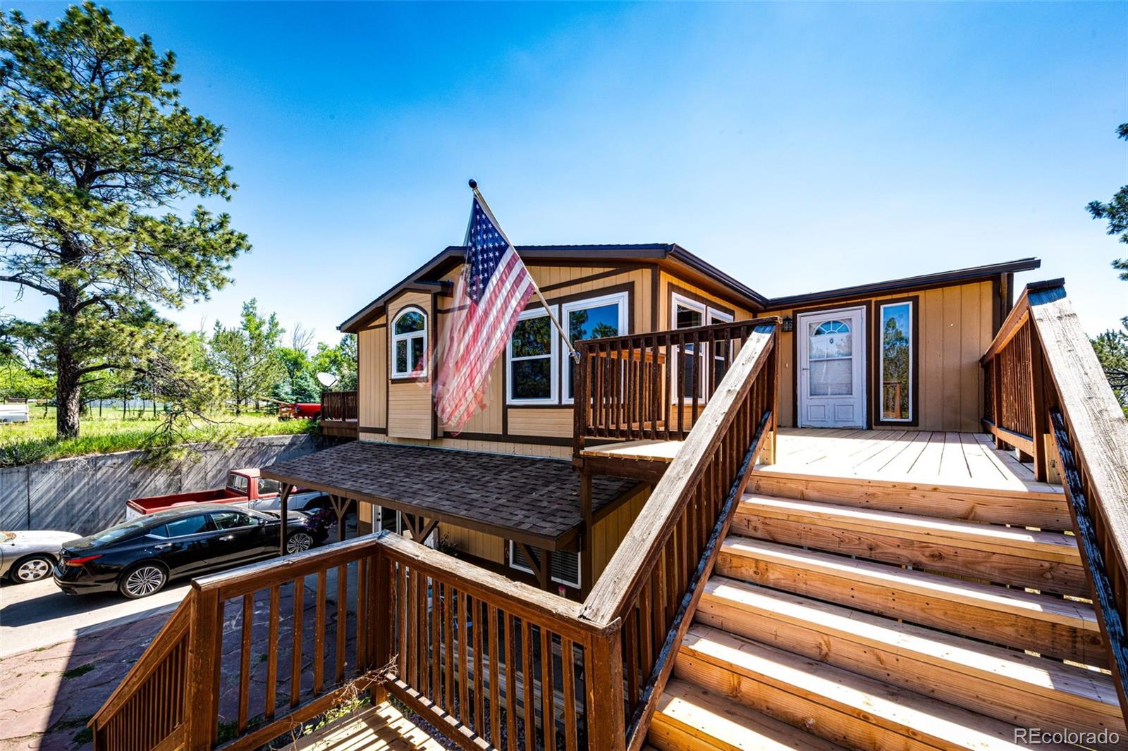 36810 View Ridge Drive Elizabeth, CO 80107 - Photo 15 of 46 a view of outdoor space and deck