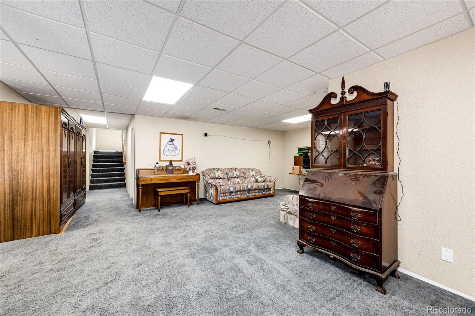 36810 View Ridge Drive Elizabeth, CO 80107 - Photo 41 of 46 a bed room with a bed and a television