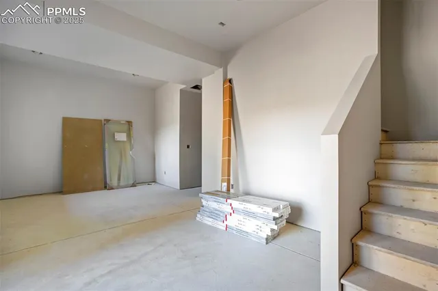 a view of empty room