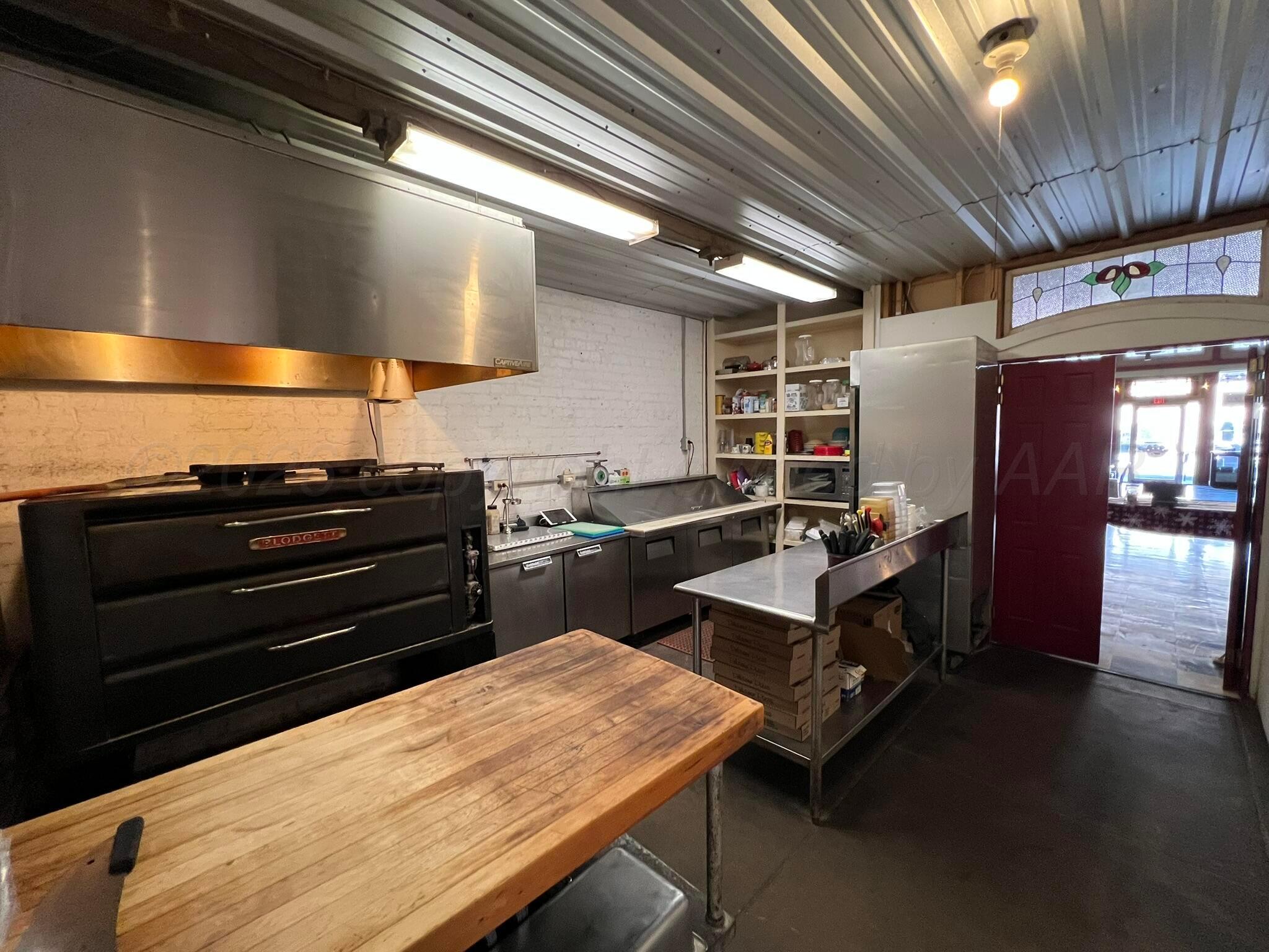 109 North Main Street Crowell, TX 79227 - Photo 16 of 40 IMG_0448