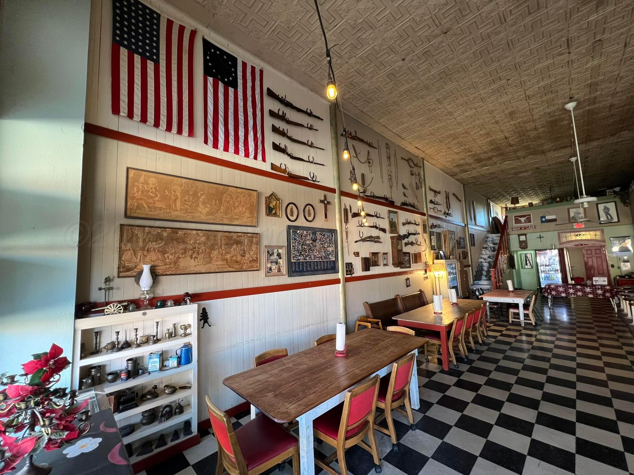 109 North Main Street Crowell, TX 79227 - Photo 8 of 40 IMG_0440