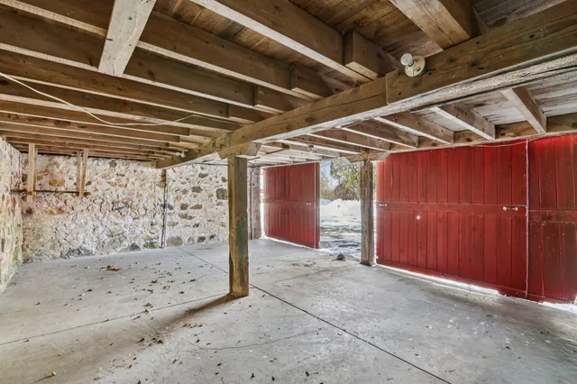 $650,000 | 6273 Pleasant Hill Drive, Trenton, WI 53095