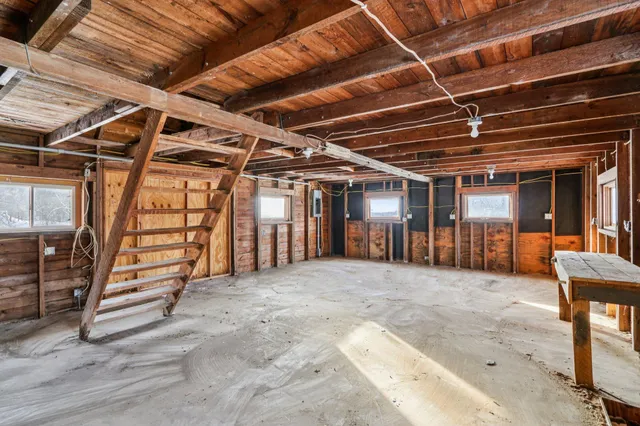 $650,000 | 6273 Pleasant Hill Drive, Trenton, WI 53095