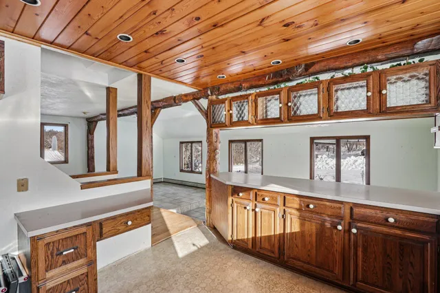 $650,000 | 6273 Pleasant Hill Drive, Trenton, WI 53095