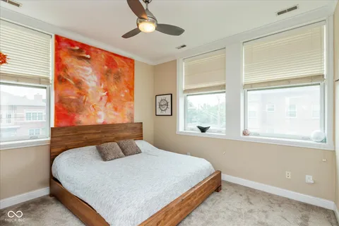 $285,000 | 2105 North Meridian Street, Unit 203, Indianapolis, IN 46202