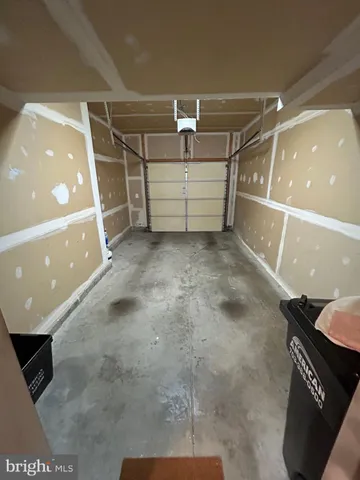 $3,000 | 2400 Brookmoor Lane, Woodbridge, VA 22191