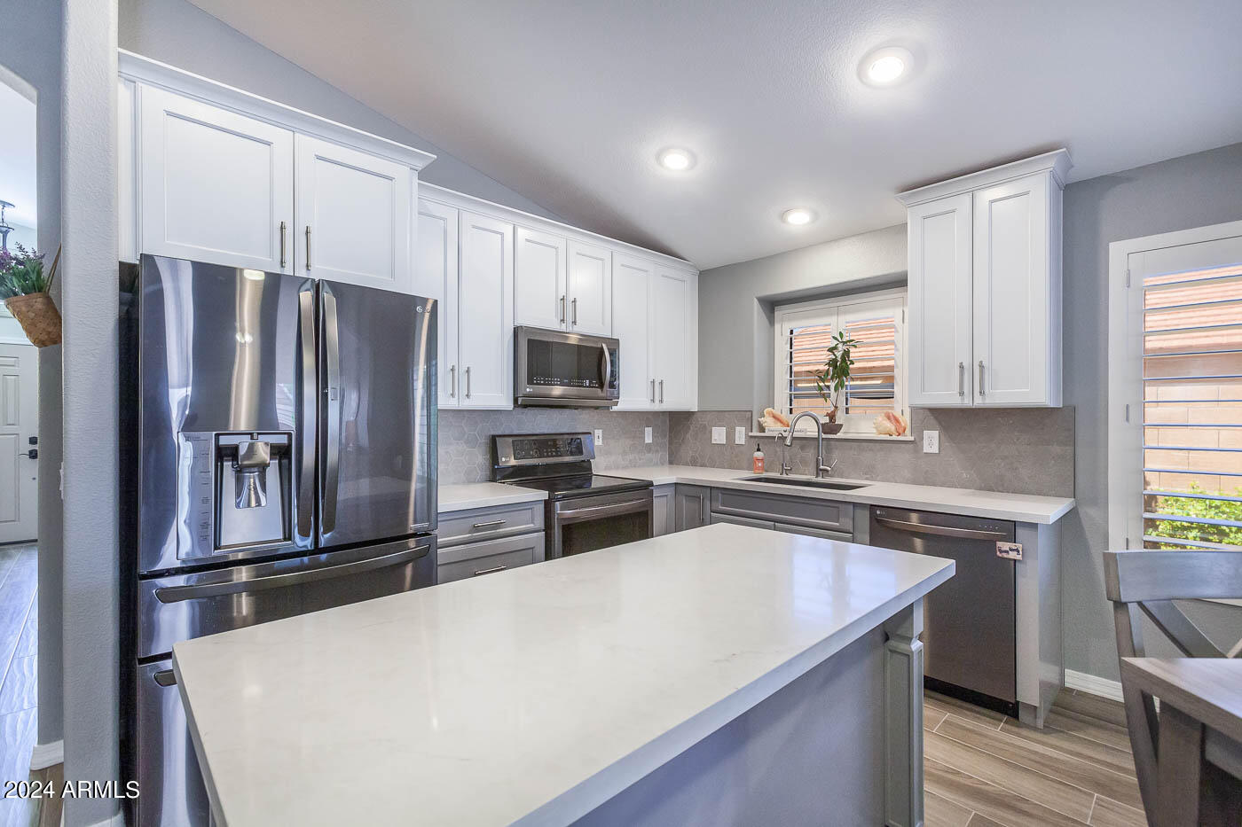 3918 East Simpson Road Gilbert, AZ 85297 - Photo 16 of 36 3918-E-Simpson-Rd-12