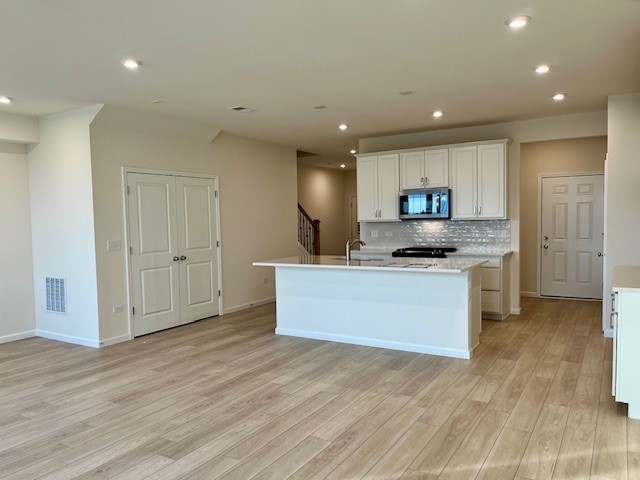 671 Switchgrass Way, Unit 62002 Bolingbrook, IL 60490 - Photo 19 of 20