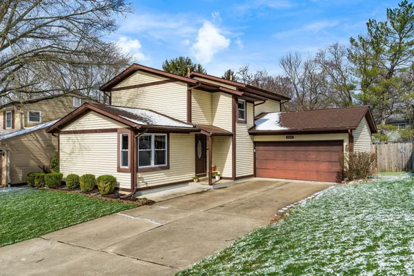 $325,000 | 3559 Countryview Drive, Canal Winchester, OH 43110