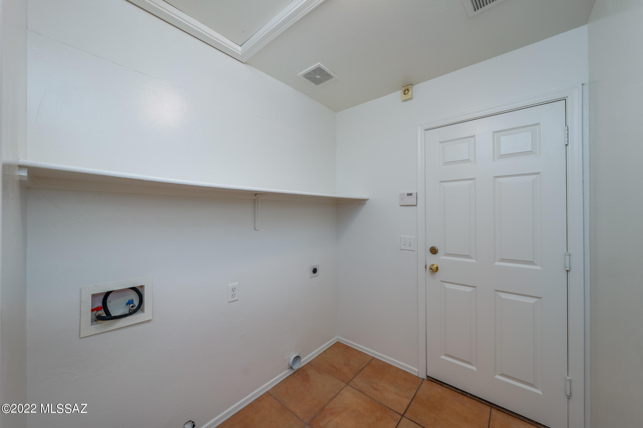 114 East Medina Road Tucson, AZ 85756 - Photo 17 of 20 Gallery Image 17