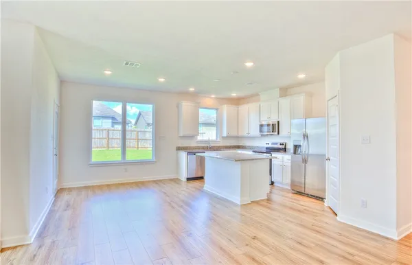 $2,150 | 2206 Hall Of Fame Court, Bryan, TX 77807