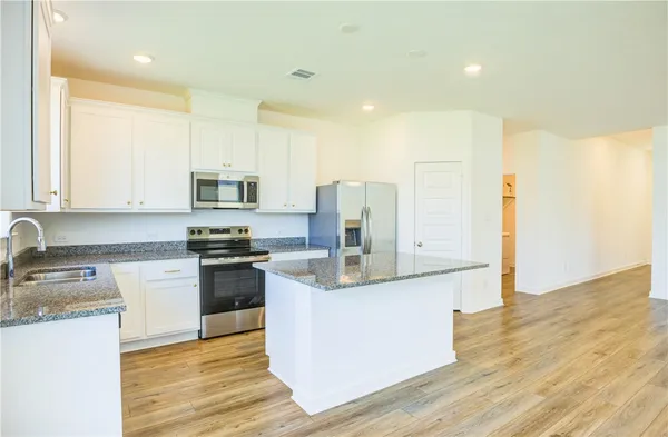 $2,150 | 2206 Hall Of Fame Court, Bryan, TX 77807