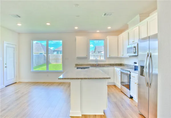 $2,150 | 2206 Hall Of Fame Court, Bryan, TX 77807