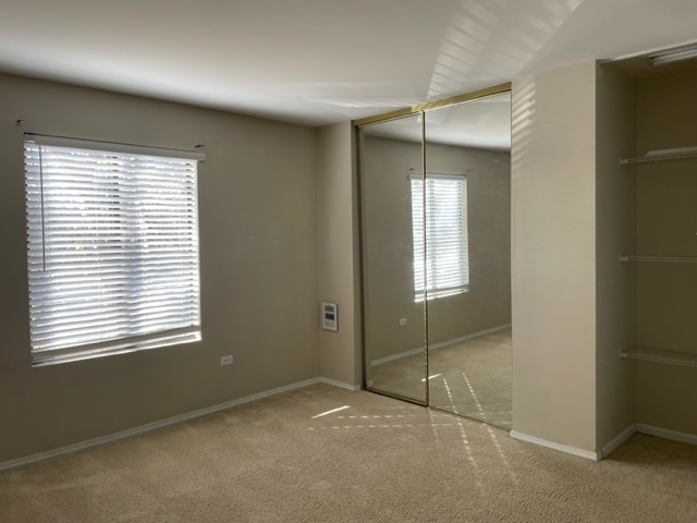 1091 Rodenburg Road, Unit 203 Roselle, IL 60172 - Photo 7 of 11 Gallery Image 7
