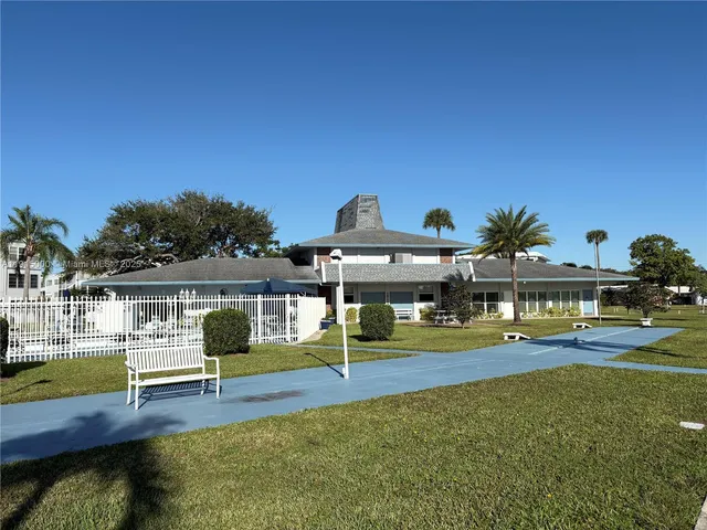 a view of balcony with city view