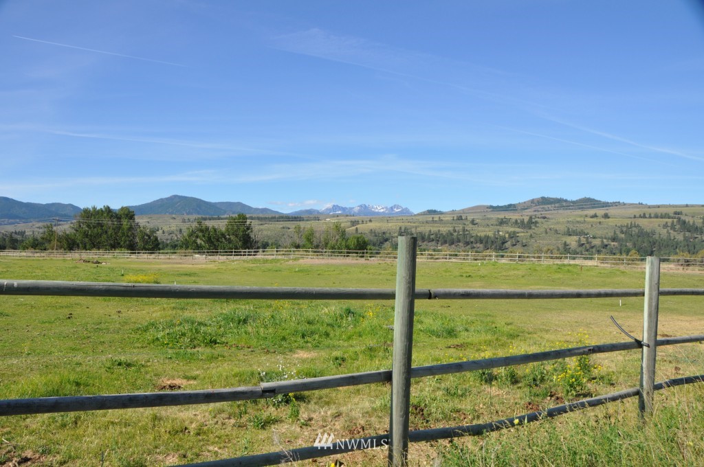 5 Harrier Hill Road Winthrop, WA 98862 - Photo 18 of 21 Gallery Image 18
