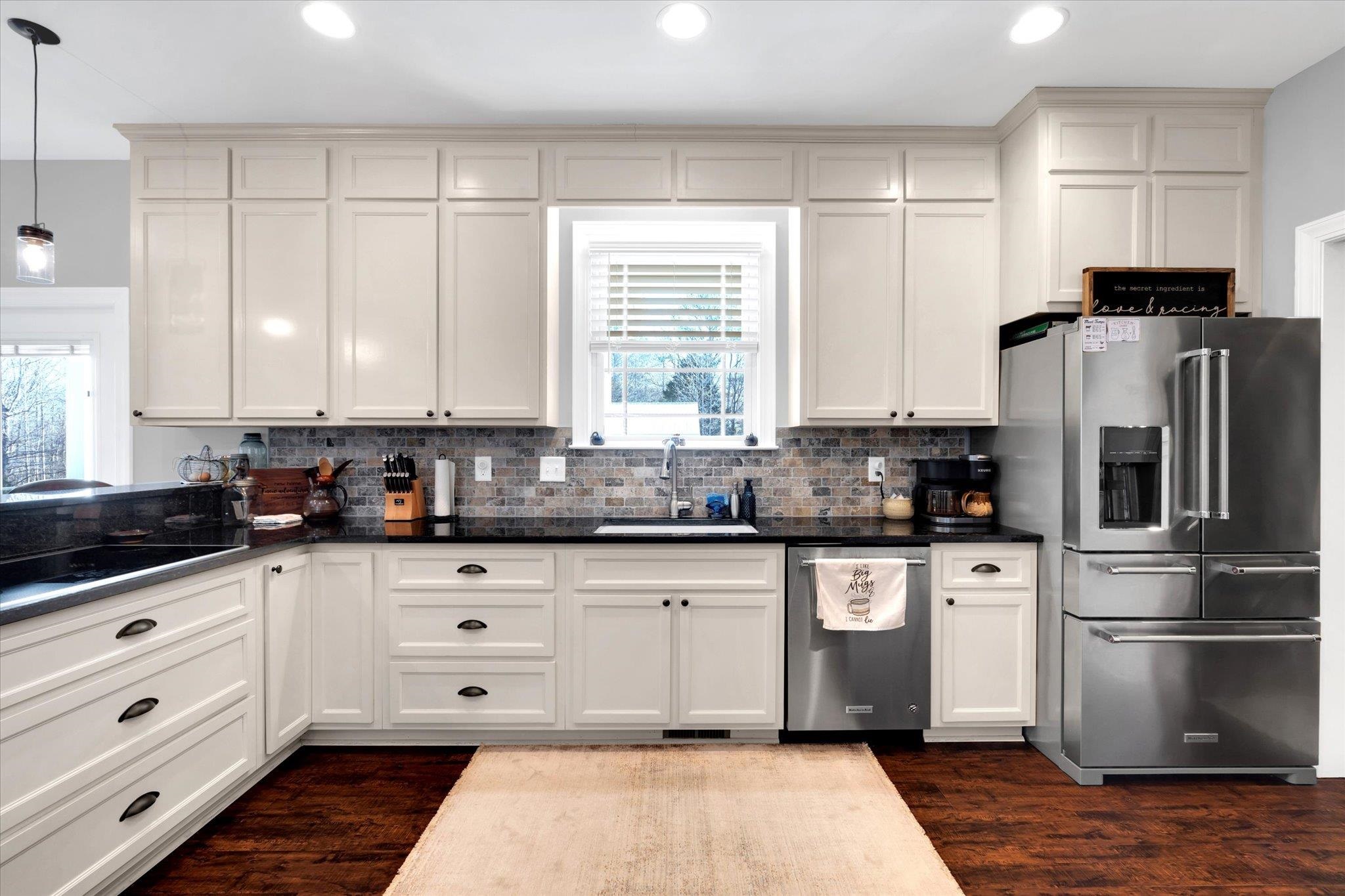 125 Holland Ford Road Pelzer, SC 29669 - Photo 12 of 50