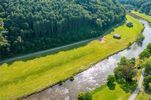 $1,800,000 | Tbd Tbd Ballou Farm Road, Crumpler, NC 28617