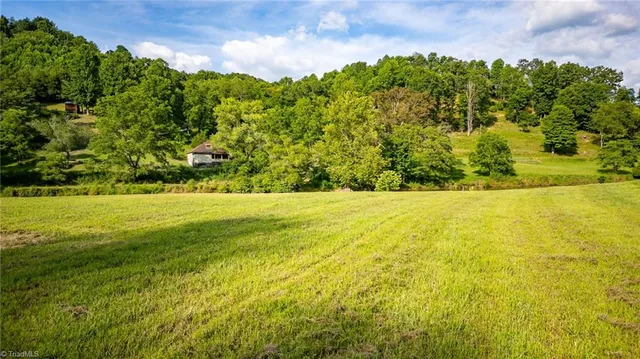 $1,800,000 | Tbd Tbd Ballou Farm Road, Crumpler, NC 28617