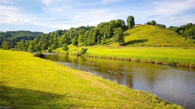 $1,800,000 | Tbd Tbd Ballou Farm Road, Crumpler, NC 28617