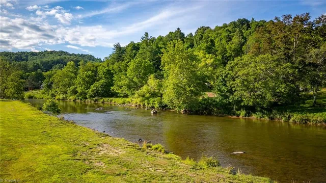 $1,800,000 | Tbd Tbd Ballou Farm Road, Crumpler, NC 28617