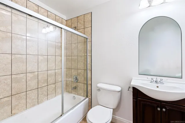 $749,000 | 2418 West Lincoln Street, Long Beach, CA 90810