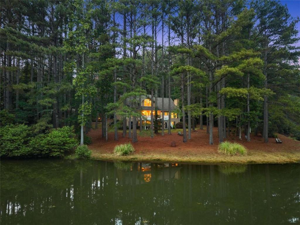 404 Golden Delicious Road Clarkesville, GA 30523 - Photo 3 of 100