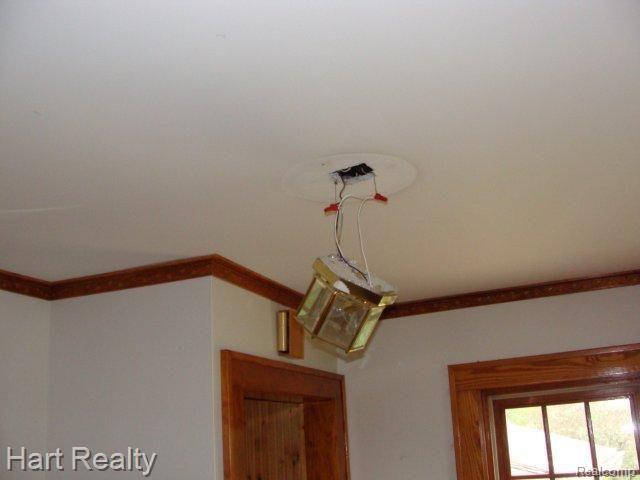 2007 East Burnside Road North Branch, MI 48461 - Photo 13 of 25 013