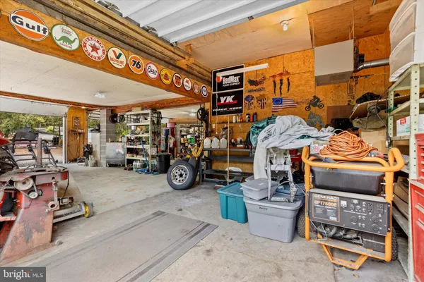 a view of a garage with stuff