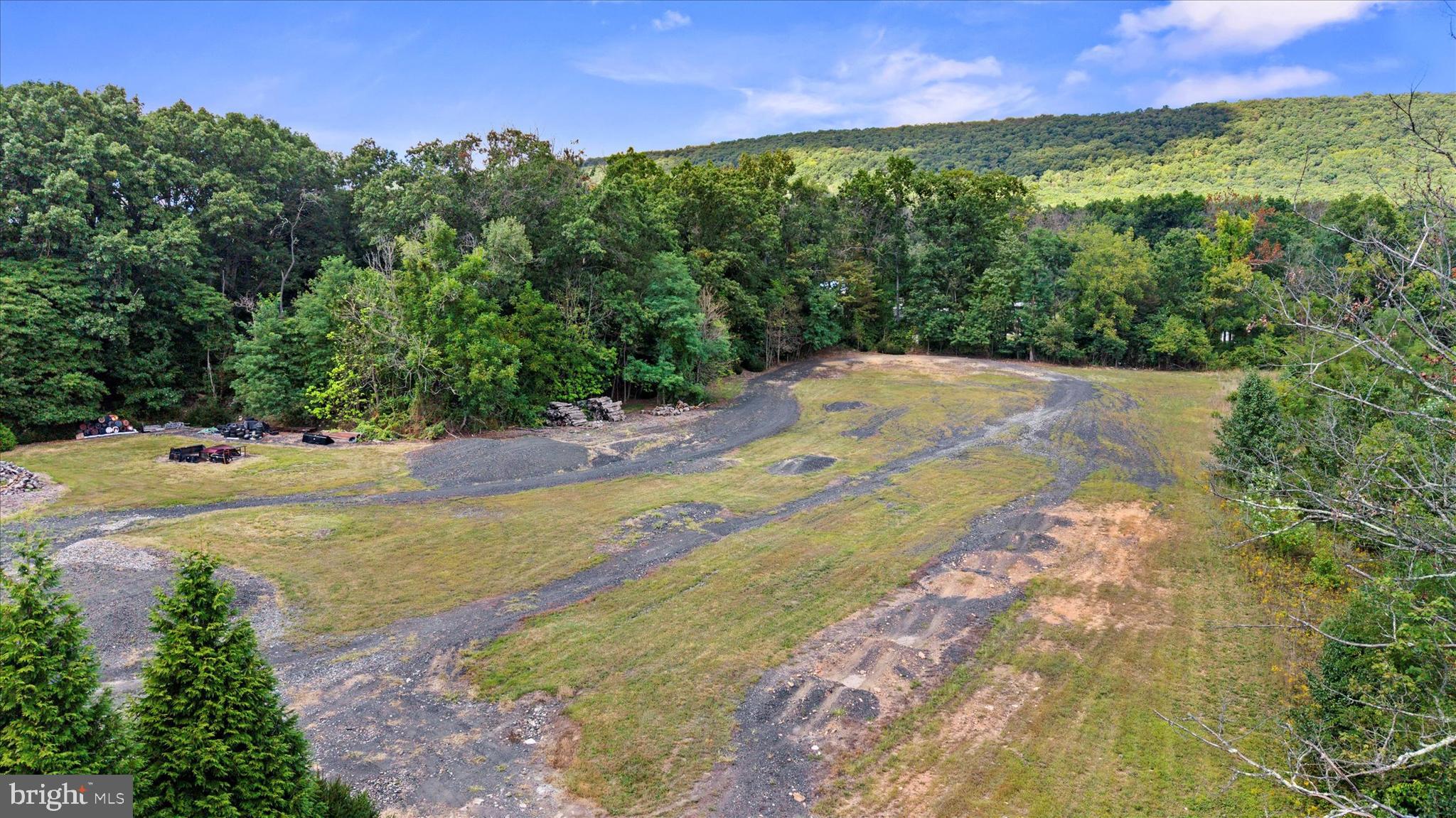 239 Hill Street Lykens, PA 17048 - Photo 32 of 43 a view of outdoor space and yard