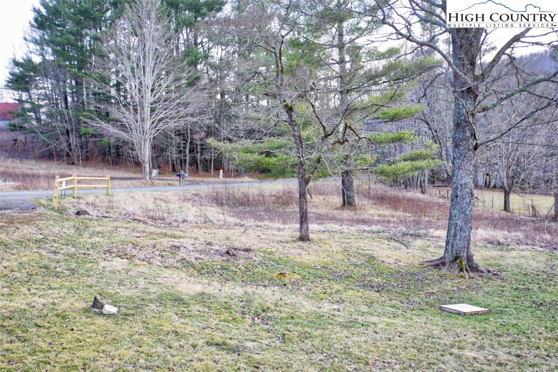 387 Milt Houck Road Todd, NC 28684 - Photo 15 of 16 Gallery Image 15